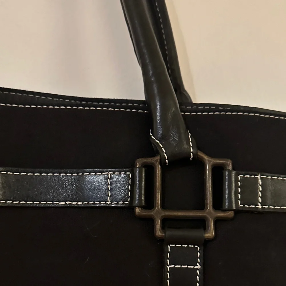 Elegant Black Tote Bag - Preloved